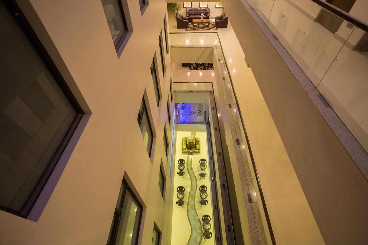 Yatri Suites And Spa Катманду Екстер'єр фото